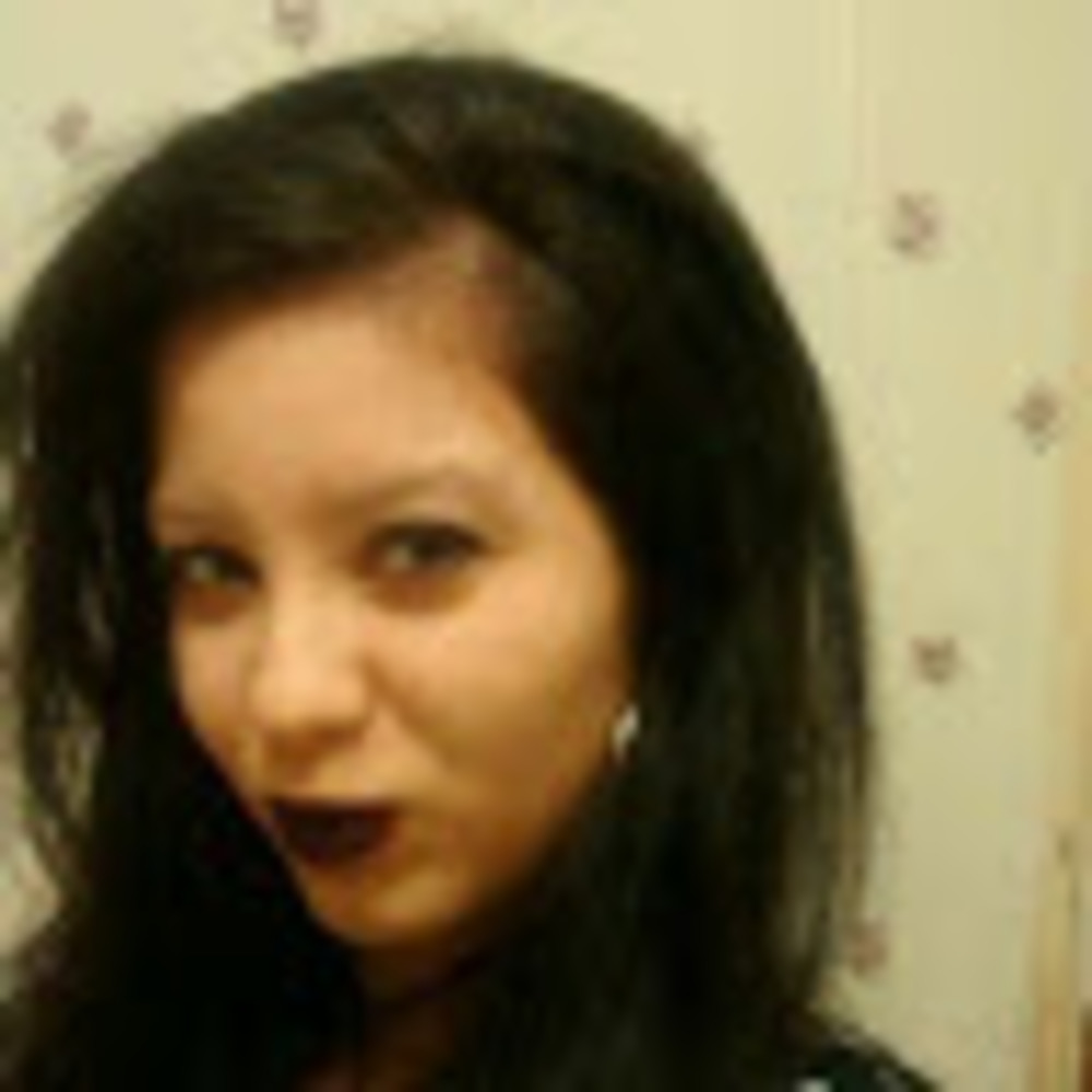 Meet your Posher, Ana